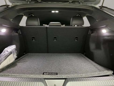 Used 2025 Volkswagen ID.4 Pro RWD image 75