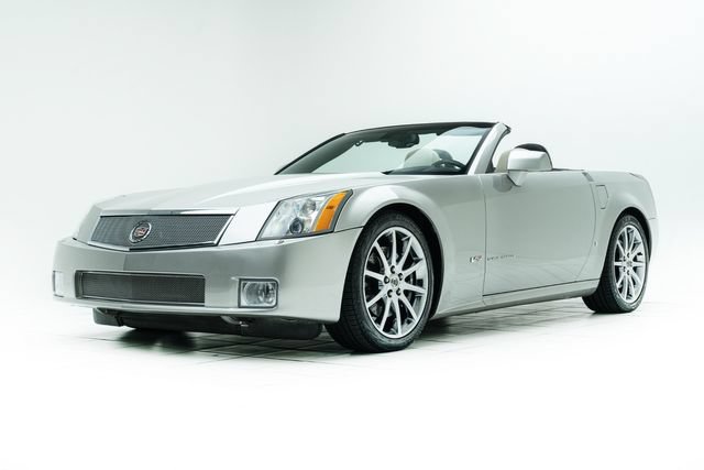 Used 2006 Cadillac XLR V RWD image 8
