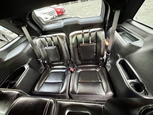 Used 2017 Ford Explorer Limited w/ Equipment Group 301A image 15