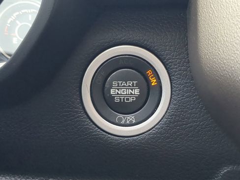 Used 2022 RAM 3500 Laramie image 30