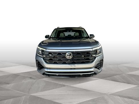 Used 2024 Volkswagen Atlas SEL Premium R-Line AWD/4WD image 3