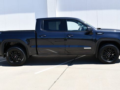 Used 2026 GMC Sierra 1500 Elevation AWD/4WD image 5