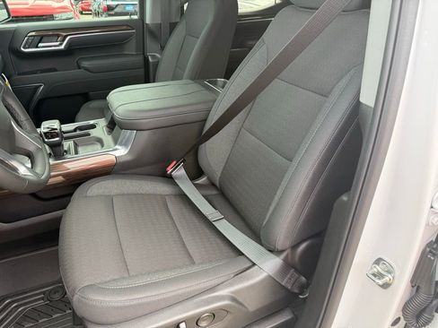 New 2026 Chevrolet Silverado 1500 LT image 21