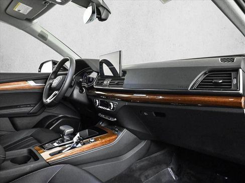 Used 2023 Audi Q5 2.0T Premium Plus w/ Premium Plus Package image 23