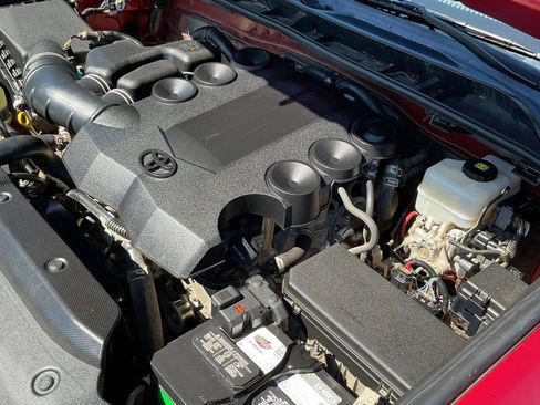 Used 2020 Toyota 4Runner Limited image 13