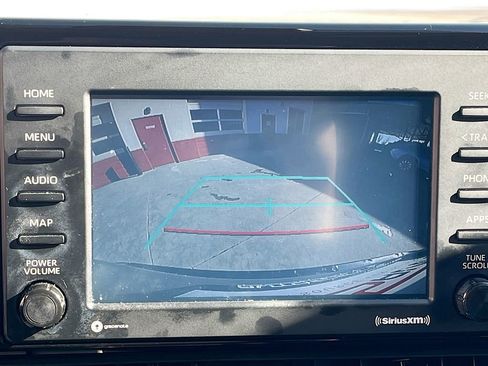 Used 2021 Toyota RAV4 XLE w/ Convenience Package image 13