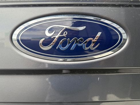 Used 2021 Ford F250 XLT w/ XLT Premium Package image 16