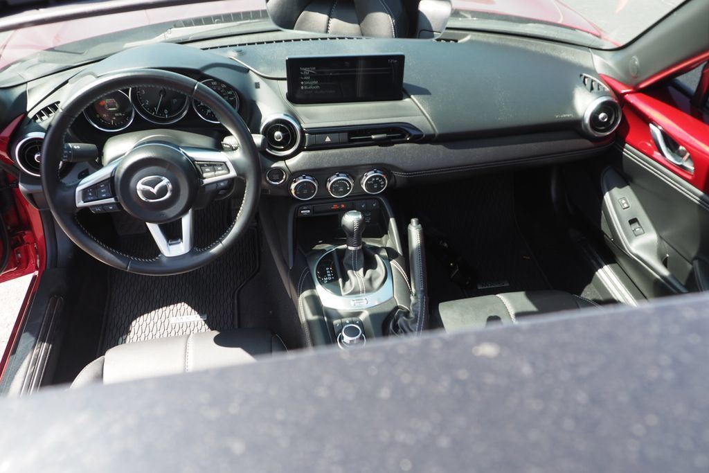 Used 2024 MAZDA MX-5 Miata RF Grand Touring w/ Weather Package RWD image 15