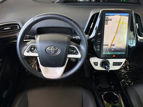 Used 2019 Toyota Prius Prime Advanced w/ Carpet Mat Package FWD image 15