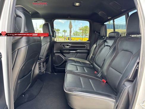 Used 2025 RAM 1500 Laramie AWD/4WD image 16