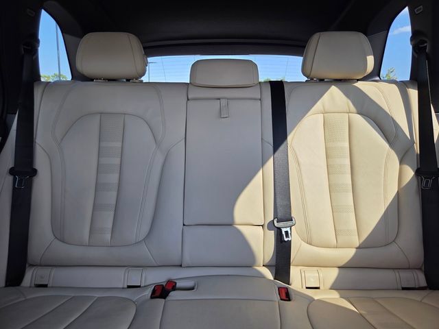 Used 2021 BMW X5 sDrive40i w/ Premium Package RWD image 10