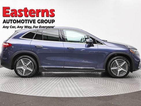Used 2023 Mercedes-Benz EQE 500 4MATIC SUV image 4