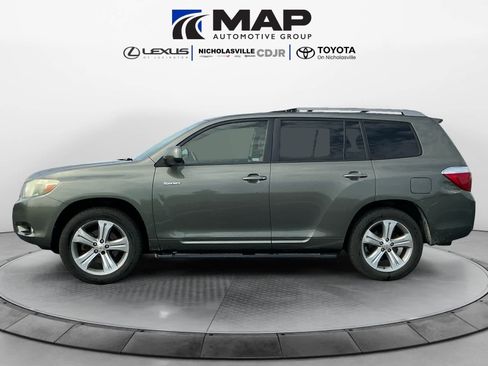 Used 2008 Toyota Highlander Sport AWD/4WD image 2