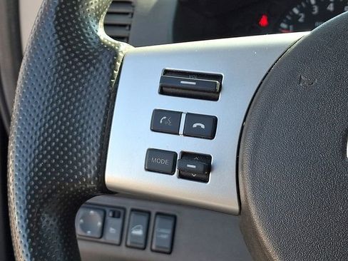 Used 2014 Nissan Frontier SV w/ SV Value Truck Package image 24