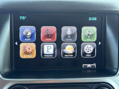 Used 2015 Chevrolet Suburban LTZ AWD/4WD image 30