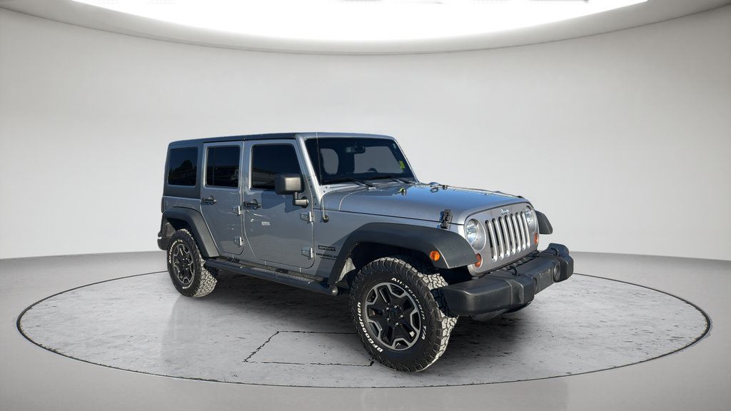 Used 2013 Jeep Wrangler Unlimited Sport AWD/4WD image 2