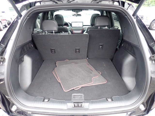 Used 2023 Ford Escape ST-Line w/ Tech Pack #1 AWD/4WD image 7
