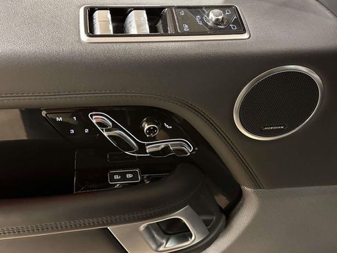 Used 2021 Land Rover Range Rover Westminster Edition image 13