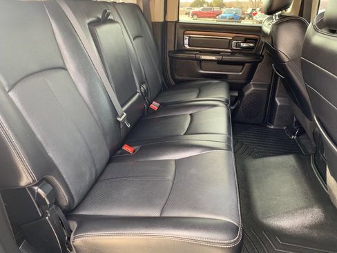 Used 2018 RAM 3500 Laramie w/ Convenience Group image 16