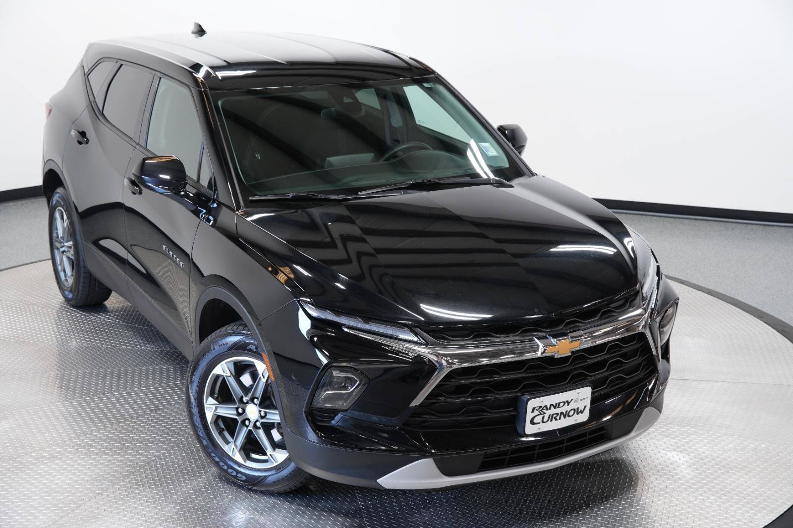 Used 2025 Chevrolet Blazer LT AWD/4WD image 49