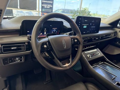 New 2026 Lincoln Aviator Reserve AWD/4WD image 32