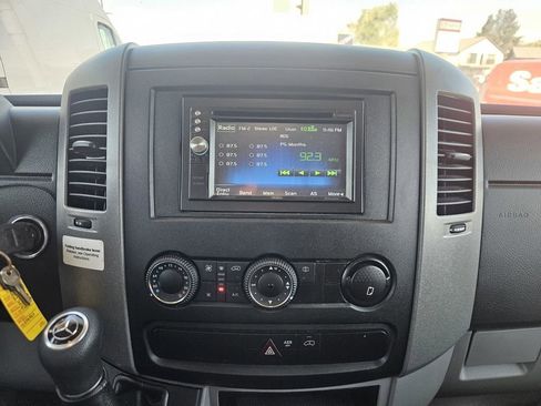 Used 2015 Mercedes-Benz Sprinter 3500 image 20