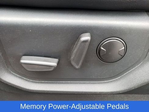 Used 2021 Ford F250 Lariat w/ Lariat Value Package image 15