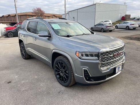 Used 2020 GMC Acadia Denali w/ LPO, Floor Liner Package image 34