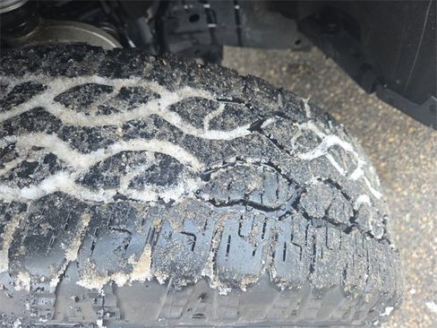 Used 2024 Ford Ranger XL w/ Trailer Tow Package image 17