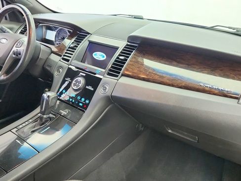 Used 2019 Ford Taurus Limited AWD/4WD image 30