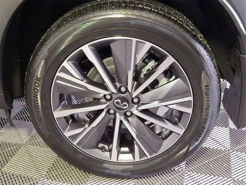 New 2026 INFINITI QX60 Luxe image 10