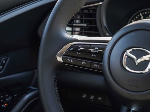 New 2025 MAZDA CX-30 AWD 2.5 S w/ Preferred Package image 16