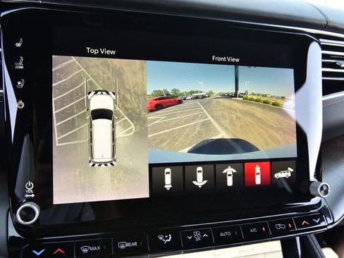 Used 2023 Jeep Grand Wagoneer 4WD image 18