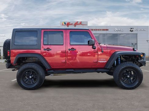 Used 2013 Jeep Wrangler Unlimited Sport AWD/4WD image 6