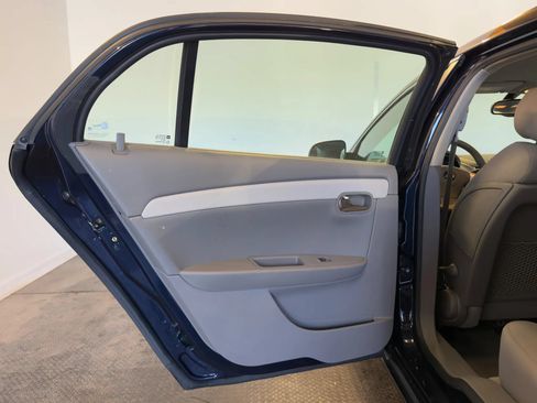 Used 2008 Chevrolet Malibu LS FWD image 18