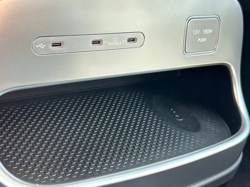 New 2026 Hyundai Ioniq 9 SE image 35