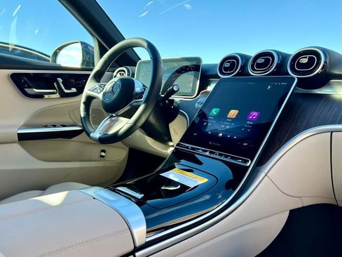 Certified 2026 Mercedes-Benz C 300 4MATIC Sedan image 11