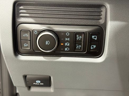 New 2026 Ford F250 XLT w/ XLT Premium Package image 34