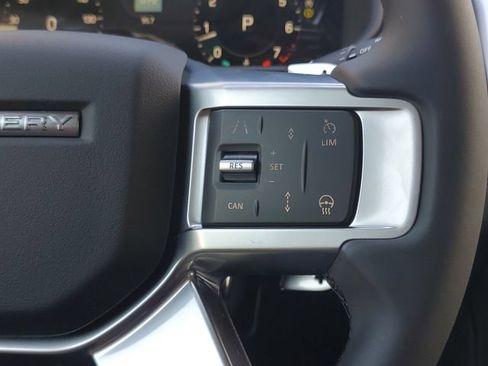 New 2026 Land Rover Discovery S AWD/4WD image 23