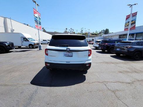 Used 2021 Honda Passport Sport image 7