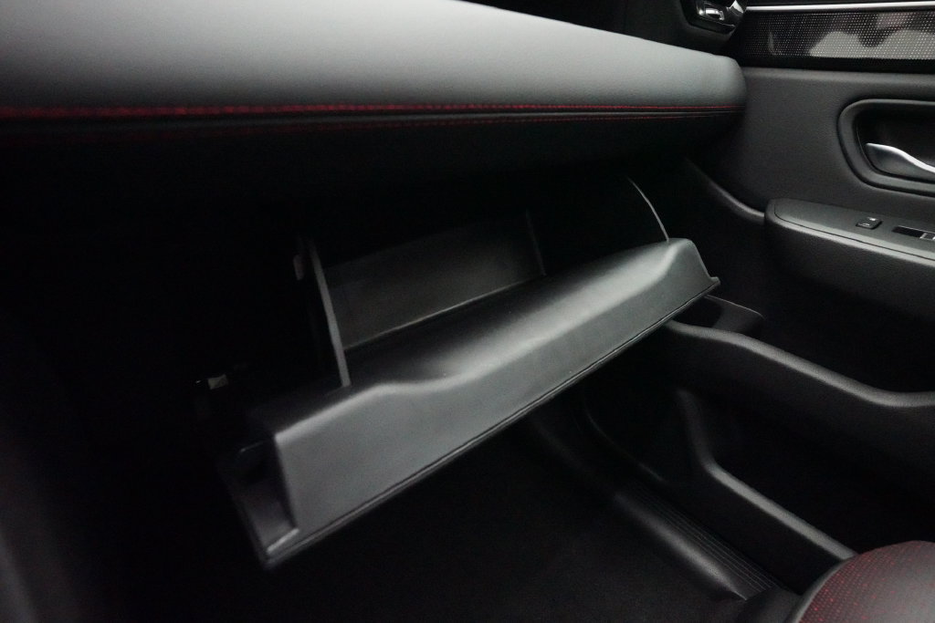 Certified 2025 Honda Pilot Black Edition image 30