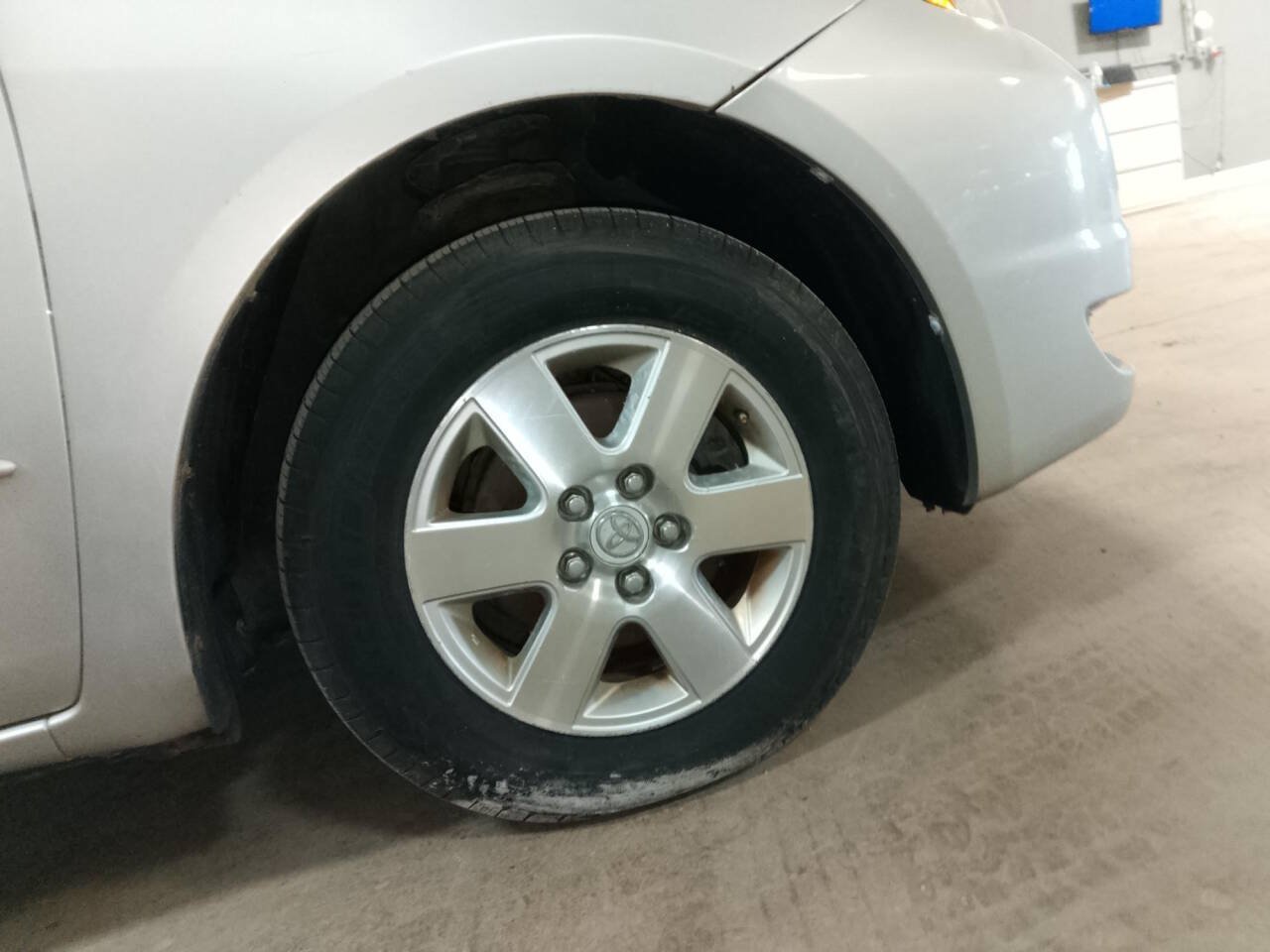 Used 2005 Toyota Sienna FWD image 17