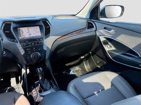 Used 2018 Hyundai Santa Fe Sport w/ 2.0T Ultimate Tech Package 05 image 27