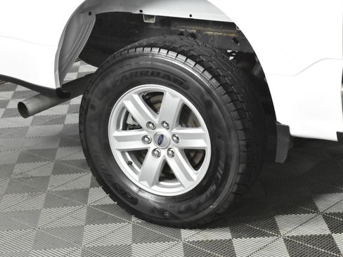 Used 2022 Ford F150 XLT image 55