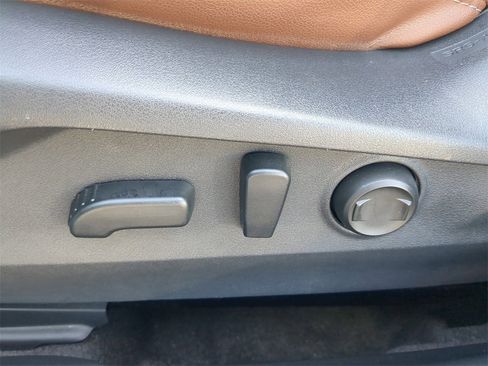 Used 2021 Subaru Outback Touring XT image 20