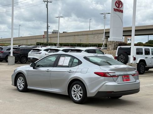Used 2026 Toyota Camry LE FWD image 6