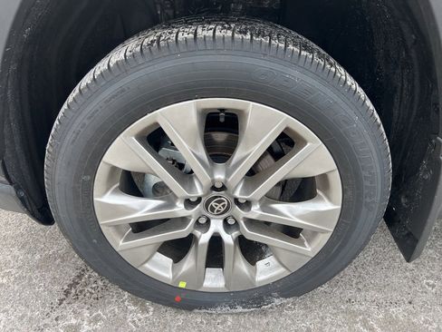 New 2025 Toyota RAV4 XLE Premium image 2