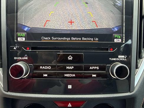 Used 2019 Subaru Crosstrek 2.0i Limited w/ Moonroof Package w/Navigation image 35