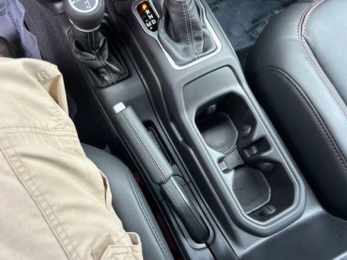 Used 2025 Jeep Gladiator Rubicon image 22