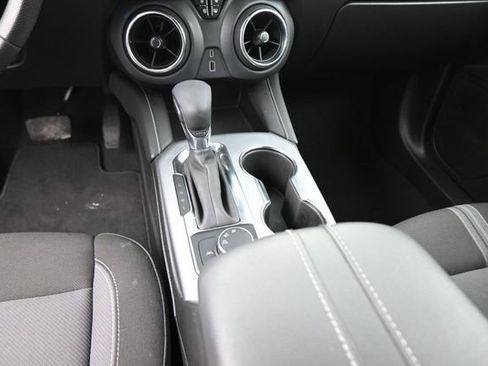 Used 2025 Chevrolet Blazer LT image 14